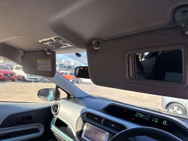 アクア Ｓ　ＥＴＣ　ナビ　ＴＶ　クリアランスソナー　オートライト　スマートキー　電動格納ミラー　ＣＶＴ　衝突安全ボディ　ＡＢＳ　ＥＳＣ　エアコン　パワーステアリング　パワーウィンドウ（37枚目）