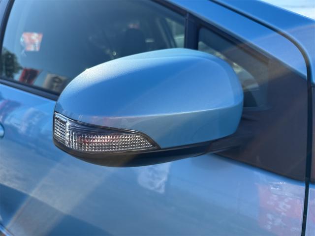 アクア Ｓ　ＥＴＣ　ナビ　ＴＶ　クリアランスソナー　オートライト　スマートキー　電動格納ミラー　ＣＶＴ　衝突安全ボディ　ＡＢＳ　ＥＳＣ　エアコン　パワーステアリング　パワーウィンドウ（44枚目）