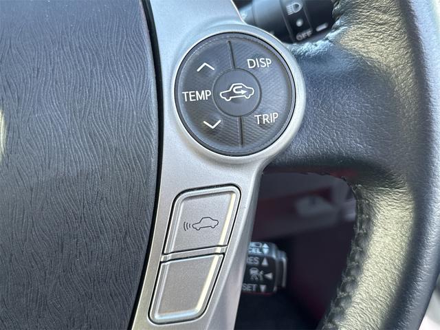 プリウス Ｇ　ＪＢＬプレミアムサウンドシステム　ＥＴＣ　アダプティブクルーズコントロール　パークアシスト　バックカメラ　ナビ　ＴＶ　アルミホイール　オートライト　ＨＩＤ　スマートキー　電動格納ミラー　　パワーシート（60枚目）