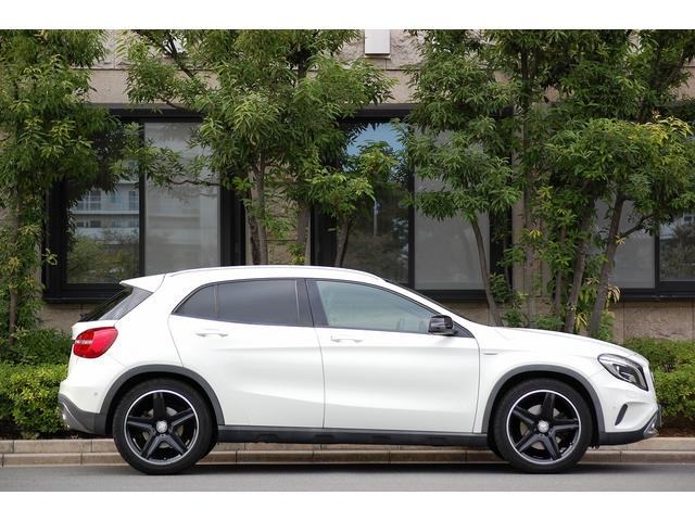 ＧＬＡクラス ＧＬＡ２５０　４マチック　純正ナビ／ＴＶ／ＥＴＣ／ハーフレザーシート／サンルーフ／Ｂカメ／電動シート／シートヒーター／前後ドラレコ／パワーバックドア／障害物センサー（6枚目）