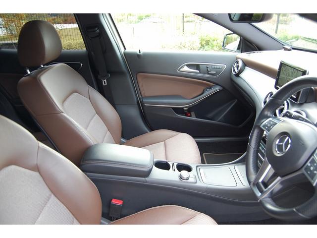 ＧＬＡクラス ＧＬＡ２５０　４マチック　純正ナビ／ＴＶ／ＥＴＣ／ハーフレザーシート／サンルーフ／Ｂカメ／電動シート／シートヒーター／前後ドラレコ／パワーバックドア／障害物センサー（34枚目）