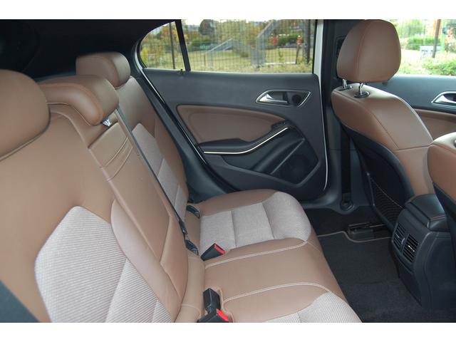 ＧＬＡクラス ＧＬＡ２５０　４マチック　純正ナビ／ＴＶ／ＥＴＣ／ハーフレザーシート／サンルーフ／Ｂカメ／電動シート／シートヒーター／前後ドラレコ／パワーバックドア／障害物センサー（42枚目）