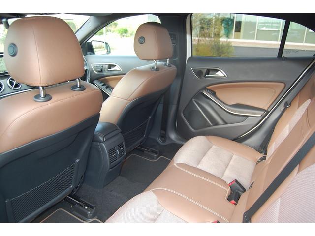 ＧＬＡクラス ＧＬＡ２５０　４マチック　純正ナビ／ＴＶ／ＥＴＣ／ハーフレザーシート／サンルーフ／Ｂカメ／電動シート／シートヒーター／前後ドラレコ／パワーバックドア／障害物センサー（46枚目）