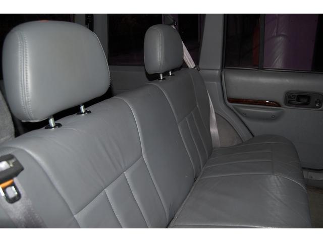 ジープ・チェロキー リミテッド 社外ナビ/フルセグ/ETC/Bカメ/電動シート/ブロックタイヤ/レザーシート/スペアキー/取説(45枚目)