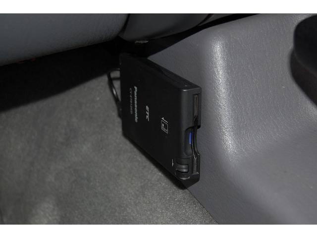 ジープ・チェロキー リミテッド 社外ナビ/フルセグ/ETC/Bカメ/電動シート/ブロックタイヤ/レザーシート/スペアキー/取説(55枚目)