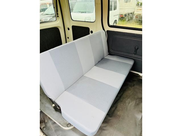 ハイゼットカーゴ 　★車検２年★パワーウィンドウ★　★リモコンキー★★ＥＴＣ★　★ドライブレコーダー★★バックカメラ★★スモークガラス★★タイヤ４本バリ山★（12枚目）