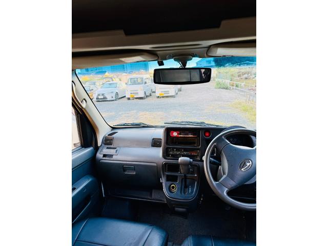 ハイゼットカーゴ クルーズ　★車検２年★パワーウィンドウ★★電動格納ミラー★★リモコンキー★★ＥＴＣ★★レザーシート★★バックカメラ★★タイヤ４本バリ山★（6枚目）