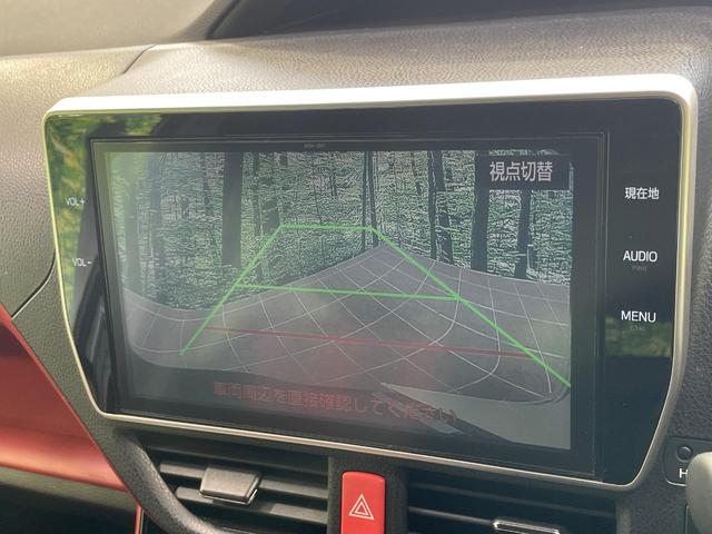 ヴォクシー ＺＳ　純正１０．５型ナビ　後席モニター　バックカメラ　衝突軽減　両側電動スライド　スマートキー　クルコン　車線逸脱警報　ＥＴＣ２．０　ＬＥＤヘッド＆フォグ　オートマチックハイビーム　ダブルエアコン（5枚目）