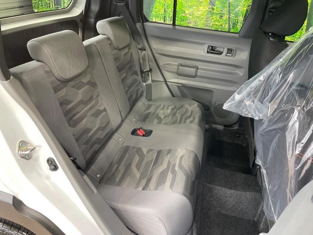タフト Ｇターボ　届出済未使用車　ガラスルーフ　衝突軽減　レーダークルーズ　シートヒーター　ルーフレール　コーナーセンサー　スマートキー　ＬＥＤヘッド　オートハイビーム　オートライト　純正１５インチアルミ　ＬＥＤフォグ（9枚目）