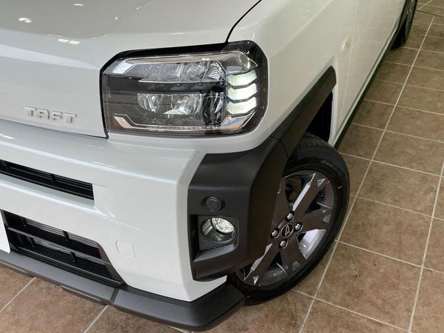 タフト Ｇターボ　届出済未使用車　ガラスルーフ　衝突軽減　レーダークルーズ　シートヒーター　ルーフレール　コーナーセンサー　スマートキー　ＬＥＤヘッド　オートハイビーム　オートライト　純正１５インチアルミ　ＬＥＤフォグ（12枚目）