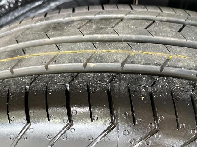 タフト Ｇターボ　届出済未使用車　ガラスルーフ　衝突軽減　レーダークルーズ　シートヒーター　ルーフレール　コーナーセンサー　スマートキー　ＬＥＤヘッド　オートハイビーム　オートライト　純正１５インチアルミ　ＬＥＤフォグ（26枚目）