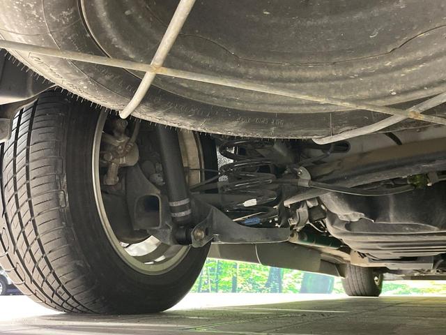 ヴェルファイア ２．４Ｖ　サンルーフ　両側電動スライドドア　後席モニター　純正ナビ　バックカメラ　コーナーセンサー　スマートキー　ＨＩＤヘッド　ＥＴＣ　クルコン　オートライト　パワーシート　デュアルエアコン　プライバシーガラス（22枚目）