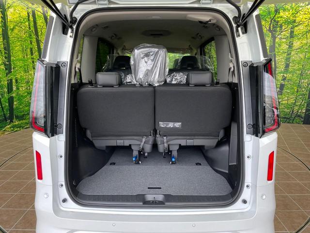 セレナ ｅ－パワー　ハイウェイスターＶ　登録済未使用車　純正１２．３型ナビ　全周囲カメラ　両側電動スライドドア　プロパイロット　衝突軽減　デジタルインナーミラー　ドラレコ　ＬＥＤヘッド　オートハイビーム　ＥＴＣ　ＨＤＭＩ　置くだけ充電（34枚目）