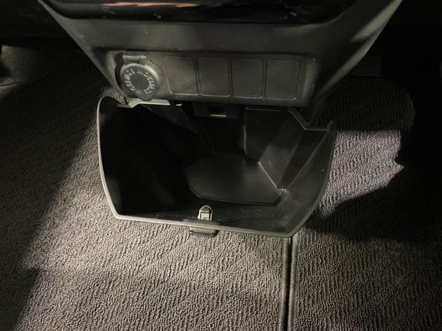 ルーミー カスタムＧ　ナビ　バックカメラ　両側電動スライドドア　衝突軽減　レーダークルーズ　コーナーセンサー　スマートキー　ＬＥＤヘッド　オートハイビーム　車線逸脱警報　オートライト　オートエアコン（52枚目）