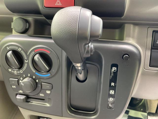 エブリイ ジョイン　届出済未使用車　シートヒーター　衝突軽減　コーナーセンサー　スマートキー　ＬＥＤヘッド　オートハイビーム　オートライト　オートエアコン　リアヒーター　車線逸脱警報　誤発進抑制機能　プライバシーガラス（24枚目）