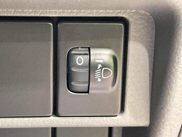 エブリイ ジョイン　届出済未使用車　シートヒーター　衝突軽減　コーナーセンサー　スマートキー　ＬＥＤヘッド　オートハイビーム　オートライト　オートエアコン　リアヒーター　車線逸脱警報　誤発進抑制機能　プライバシーガラス（38枚目）