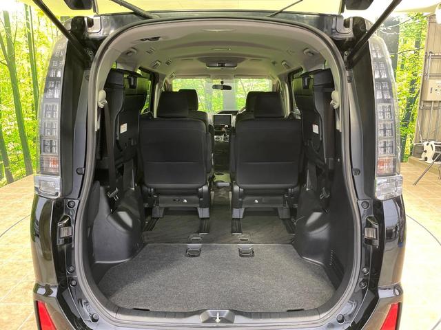 ヴォクシー ＺＳ　煌　後席モニター　９型ＢｉｇＸナビ　バックカメラ　両側電動スライド　スマートキー　ＥＴＣ　ＬＥＤヘッド　オートライト　純正１７インチＡＷ　Ｂｌｕｅｔｏｏｔｈ再生　アイドリングストップ　盗難防止装置（11枚目）