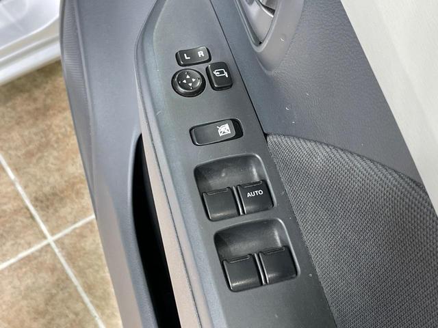 ワゴンＲ ＦＡ　禁煙車　ＣＤプレーヤー　キーレス　電動格納ミラー　ドアバイザー　プライバシーガラス　ＡＵＸ接続　盗難防止システム（6枚目）