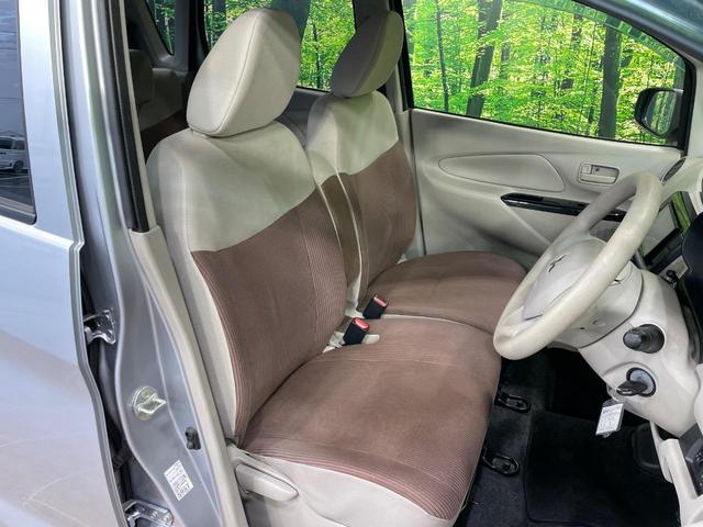 eKワゴン E 純正ナビ バックカメラ シートヒーター ETC 電動格納ミラー キーレス Bluetooth CD DVD再生 フルセグ プライバシーガラス ドアバイザー 盗難防止システム(8枚目)