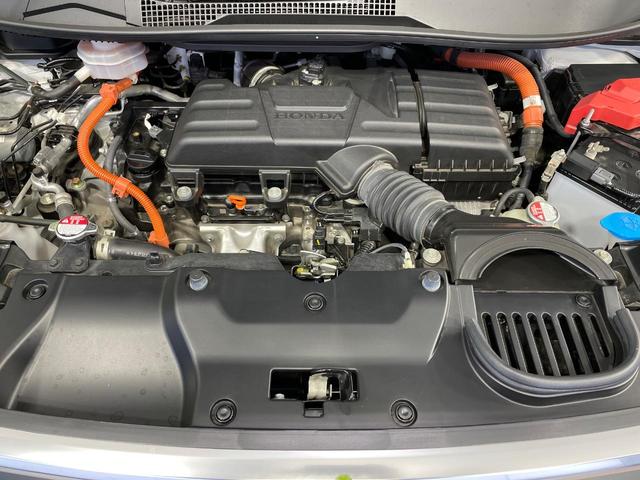 ステップワゴン e:HEVスパーダ プレミアムライン 純正11型ナビ 全周囲カメラ 衝突軽減 レーダークルーズ 両側電動スライドア 電動リアゲート シートヒーター BSM ステアリングスイッチ ハーフレザーシート ドラレコ ETC オットマン(18枚目)