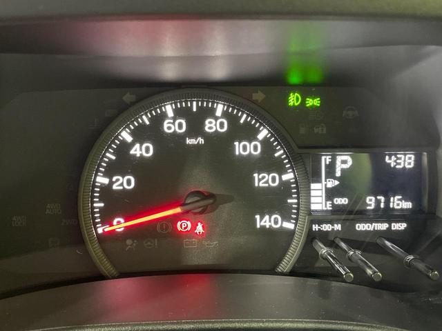 ピクシスバン クルーズターボ　衝突軽減　コーナーセンサー　バックカメラ　デジタルインナーミラー　ＬＥＤヘッド　ＬＥＤフォグ　オートハイビーム　オートライト　オートエアコン　スマートキー　プライバシーガラス（25枚目）