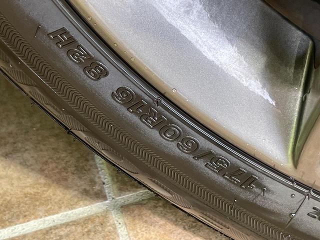 イグニス ハイブリッドMF 純正8型ナビ 全周囲カメラ 衝突軽減 クルーズコントロール シートヒーター レザーシート スマートキー LEDヘッド ルーフレール ETC ステアリングスイ 車線逸脱警報 オートライト オートエアコン(56枚目)