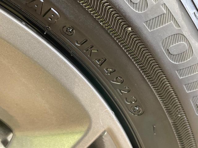 イグニス ハイブリッドMF 純正8型ナビ 全周囲カメラ 衝突軽減 クルーズコントロール シートヒーター レザーシート スマートキー LEDヘッド ルーフレール ETC ステアリングスイ 車線逸脱警報 オートライト オートエアコン(57枚目)