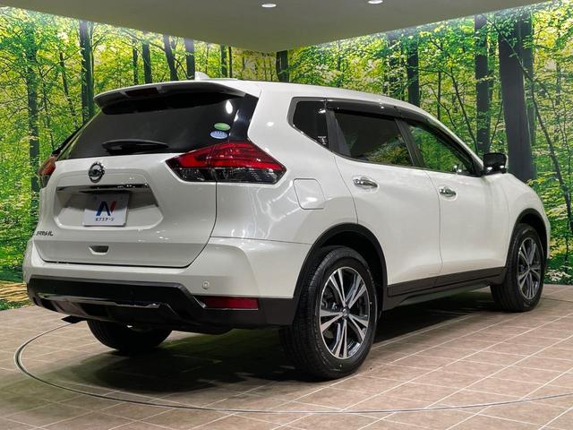 エクストレイル 20Xi 4WD 純正9型ナビ 全周囲カメラ 衝突軽減 寒冷地仕様 レーダークルーズ 電動リアゲート レザーシート ドラレコ スマートキー LEDヘッド ETC デジタルインナーミラー Bluetooth(17枚目)