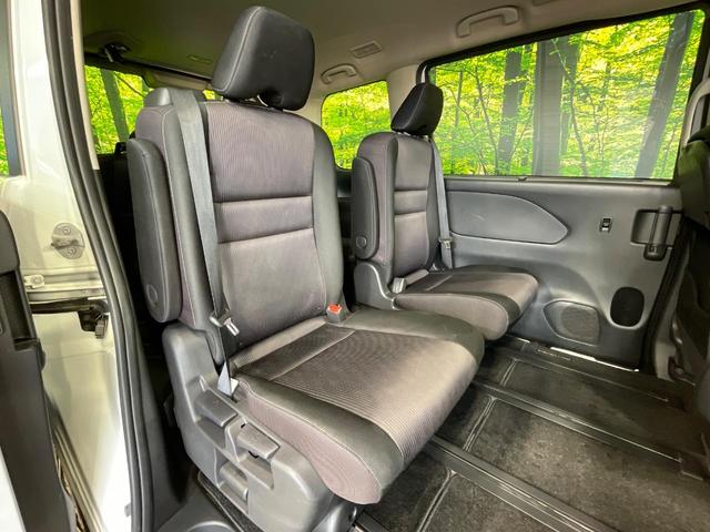 セレナ ｅ－パワー　ハイウェイスターＶ　純正９型ナビ　全周囲カメラ　衝突軽減　コーナーセンサー　両側電動スライドドア　クルーズコントロール　スマートキー　シートヒーター　ステアリングヒーター　ドラレコ　ＬＥＤヘッド　Ｂｌｕｅｔｏｏｔｈ再生（9枚目）