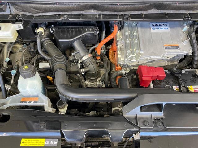 セレナ ｅ－パワー　ハイウェイスターＶ　純正９型ナビ　全周囲カメラ　衝突軽減　コーナーセンサー　両側電動スライドドア　クルーズコントロール　スマートキー　シートヒーター　ステアリングヒーター　ドラレコ　ＬＥＤヘッド　Ｂｌｕｅｔｏｏｔｈ再生（19枚目）