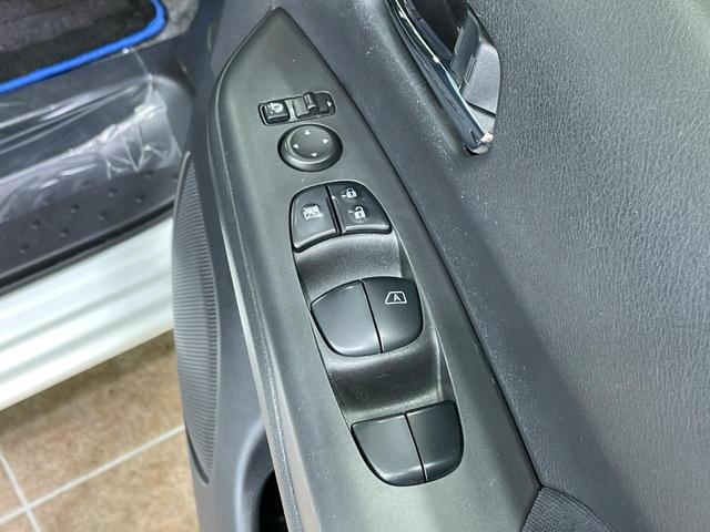 セレナ ｅ－パワー　ハイウェイスターＶ　純正９型ナビ　全周囲カメラ　衝突軽減　コーナーセンサー　両側電動スライドドア　クルーズコントロール　スマートキー　シートヒーター　ステアリングヒーター　ドラレコ　ＬＥＤヘッド　Ｂｌｕｅｔｏｏｔｈ再生（49枚目）