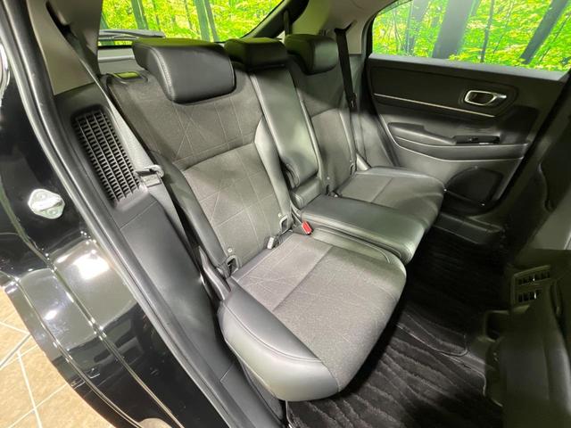 ヴェゼル e:HEV Z 純正9型ディスプレイオーディオ バックカメラ 衝突軽減 BSM 電動リアゲート ハーフレザーシート シートヒーター ステアリングヒーター ドラレコ コーナーセンサー LEDヘッド ETC2.0(9枚目)