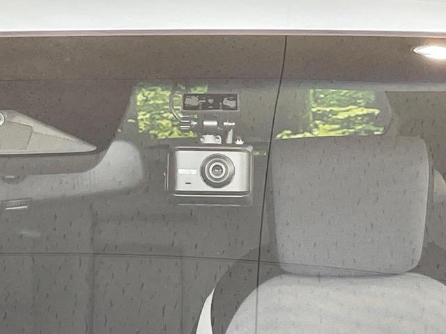 フィット e:HEVクロスター 純正9型ナビ バックカメラ 衝突軽減 レーダークルーズ ドラレコ コーナーセンサー スマートキー LEDヘッド ルーフレール ETC2.0 車線逸脱警報 オートライト(7枚目)