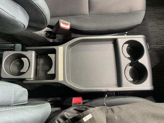 ＭＰＶ ２３Ｃ　スポーティパッケージ　両側電動スライドドア　純正ナビ　フロントカメラ　サイドカメラ　バックカメラ　ドラレコ　スマートキー　ＨＩＤヘッド　オートライト　デュアルエアコン　純正１７インチアルミ　ＣＤ　地デジ（39枚目）