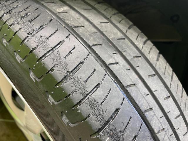 スイフト XGリミテッド ナビ バックカメラ 衝突軽減 クルーズコントロール シートヒーター ドラレコ スマートキー ETC オートハイビーム 車線逸脱警報 オートライト オートエアコン Bluetooth プライバシーガラス(53枚目)