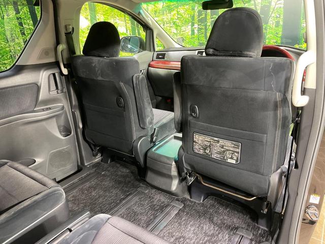 ヴェルファイア ２．４Ｚ　後席モニター　純正ナビ　バックカメラ　両側電動スライドドア　コーナーセンサー　スマートキー　オットマン　ＥＴＣ　ＨＩＤヘッド＆ＬＥＤフォグ　オートライト　デュアルエアコン　純正１８インチＡＷ（37枚目）