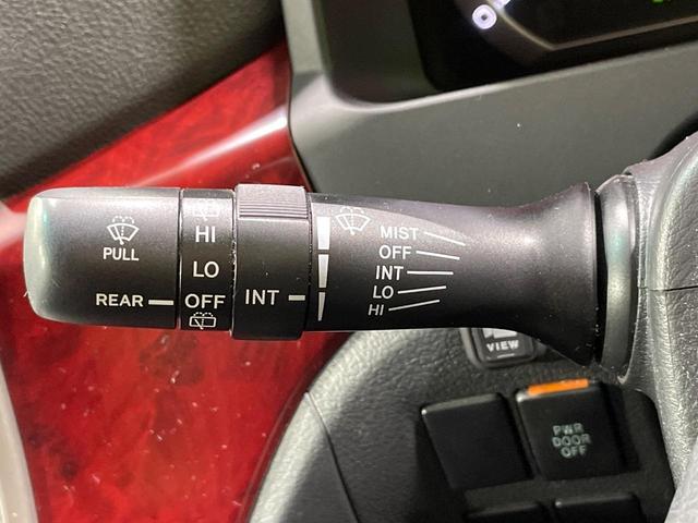 ヴェルファイア ２．４Ｚ　後席モニター　純正ナビ　バックカメラ　両側電動スライドドア　コーナーセンサー　スマートキー　オットマン　ＥＴＣ　ＨＩＤヘッド＆ＬＥＤフォグ　オートライト　デュアルエアコン　純正１８インチＡＷ（46枚目）