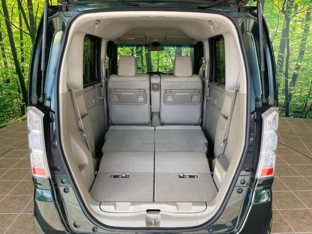 N-BOX G ターボSSパッケージ 純正ナビ バックカメラ 両側電動スライドドア 衝突軽減 HIDヘッド オートライト シートヒーター オートエアコン 革巻きハンドル プライバシーガラス シートバックテーブル ロールサンシェイド(10枚目)