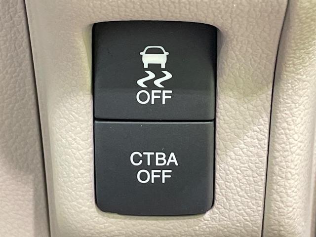 N-BOX G ターボSSパッケージ 純正ナビ バックカメラ 両側電動スライドドア 衝突軽減 HIDヘッド オートライト シートヒーター オートエアコン 革巻きハンドル プライバシーガラス シートバックテーブル ロールサンシェイド(41枚目)