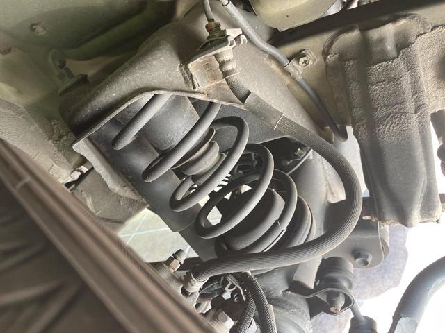 ジムニー ランドベンチャー MT車 純正ナビ 合皮レザーシート シートヒーター コーナーセンサー ETC 純正16インチAW 電動格納ミラー キーレス Bluetooth CD DVD再生 フルセグ ステアリングスイッチ(20枚目)