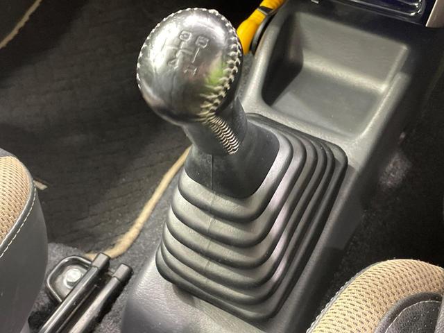 ジムニー ランドベンチャー MT車 純正ナビ 合皮レザーシート シートヒーター コーナーセンサー ETC 純正16インチAW 電動格納ミラー キーレス Bluetooth CD DVD再生 フルセグ ステアリングスイッチ(24枚目)