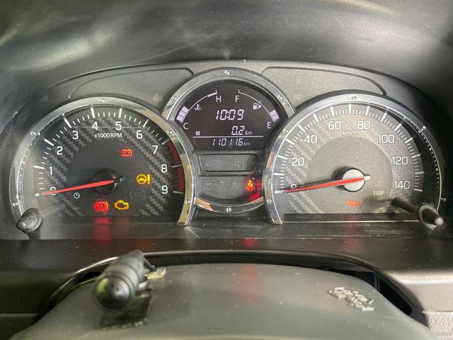 ジムニー ランドベンチャー MT車 純正ナビ 合皮レザーシート シートヒーター コーナーセンサー ETC 純正16インチAW 電動格納ミラー キーレス Bluetooth CD DVD再生 フルセグ ステアリングスイッチ(34枚目)