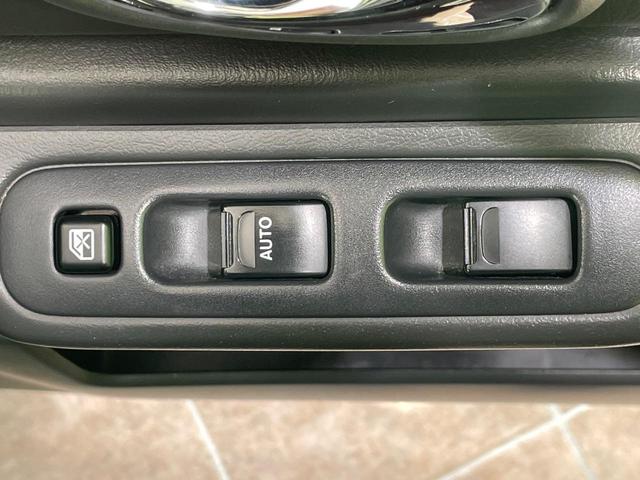 ジムニー ランドベンチャー MT車 純正ナビ 合皮レザーシート シートヒーター コーナーセンサー ETC 純正16インチAW 電動格納ミラー キーレス Bluetooth CD DVD再生 フルセグ ステアリングスイッチ(47枚目)