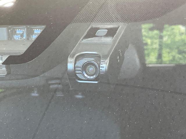 アクア Sスタイルブラック 純正ナビ バックカメラ 衝突軽減 ドラレコ コーナーセンサー シートヒーター スマートキー LEDヘッド ETC2.0 オートハイビーム オートライト オートエアコン Bluetooth 車線逸脱警報(7枚目)