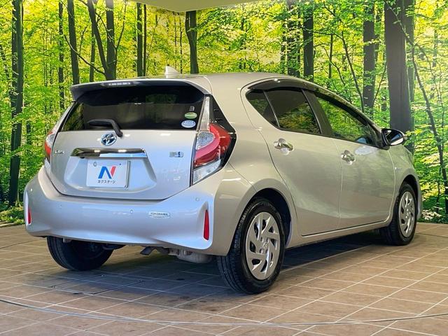 アクア Sスタイルブラック 純正ナビ バックカメラ 衝突軽減 ドラレコ コーナーセンサー シートヒーター スマートキー LEDヘッド ETC2.0 オートハイビーム オートライト オートエアコン Bluetooth 車線逸脱警報(17枚目)