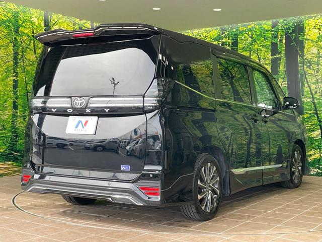 ヴォクシー S-Z モデリスタエアロ 純正10.5型ナビ 両側電動スライドドア バックカメラ 衝突軽減 レーダークルーズ 電動リアゲート オットマン ハーフレザーシート シートヒーター ドラレコ LEDヘッド ETC(18枚目)