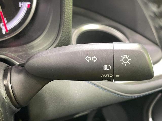 ヴォクシー S-Z モデリスタエアロ 純正10.5型ナビ 両側電動スライドドア バックカメラ 衝突軽減 レーダークルーズ 電動リアゲート オットマン ハーフレザーシート シートヒーター ドラレコ LEDヘッド ETC(51枚目)