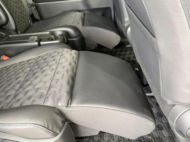 ヴォクシー S-Z モデリスタエアロ 純正10.5型ナビ 両側電動スライドドア バックカメラ 衝突軽減 レーダークルーズ 電動リアゲート オットマン ハーフレザーシート シートヒーター ドラレコ LEDヘッド ETC(53枚目)