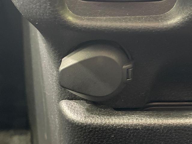 ヴォクシー S-Z モデリスタエアロ 純正10.5型ナビ 両側電動スライドドア バックカメラ 衝突軽減 レーダークルーズ 電動リアゲート オットマン ハーフレザーシート シートヒーター ドラレコ LEDヘッド ETC(54枚目)