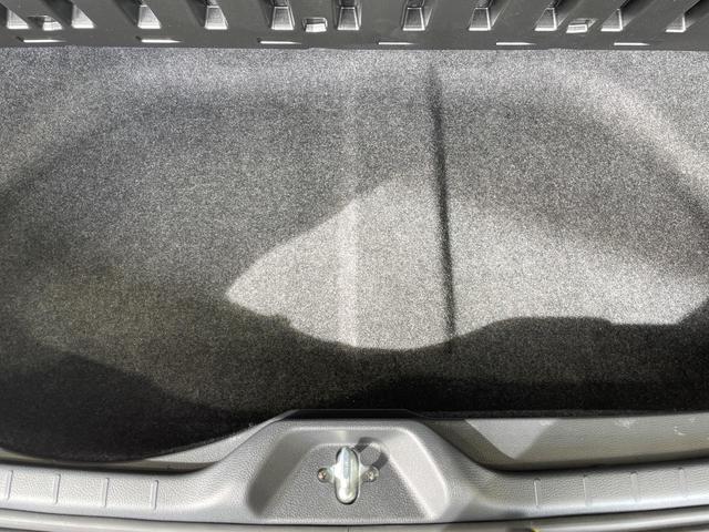 ヴォクシー S-Z モデリスタエアロ 純正10.5型ナビ 両側電動スライドドア バックカメラ 衝突軽減 レーダークルーズ 電動リアゲート オットマン ハーフレザーシート シートヒーター ドラレコ LEDヘッド ETC(56枚目)